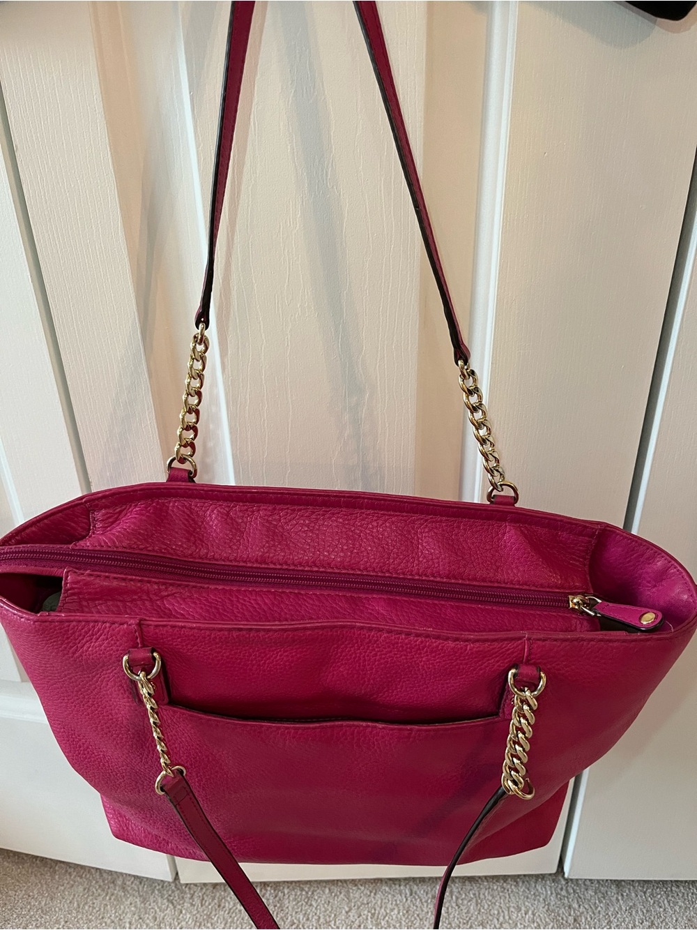 Michael Kors Fuchsia Leather Tote with Gold Chain Details - Picture 9 of 15